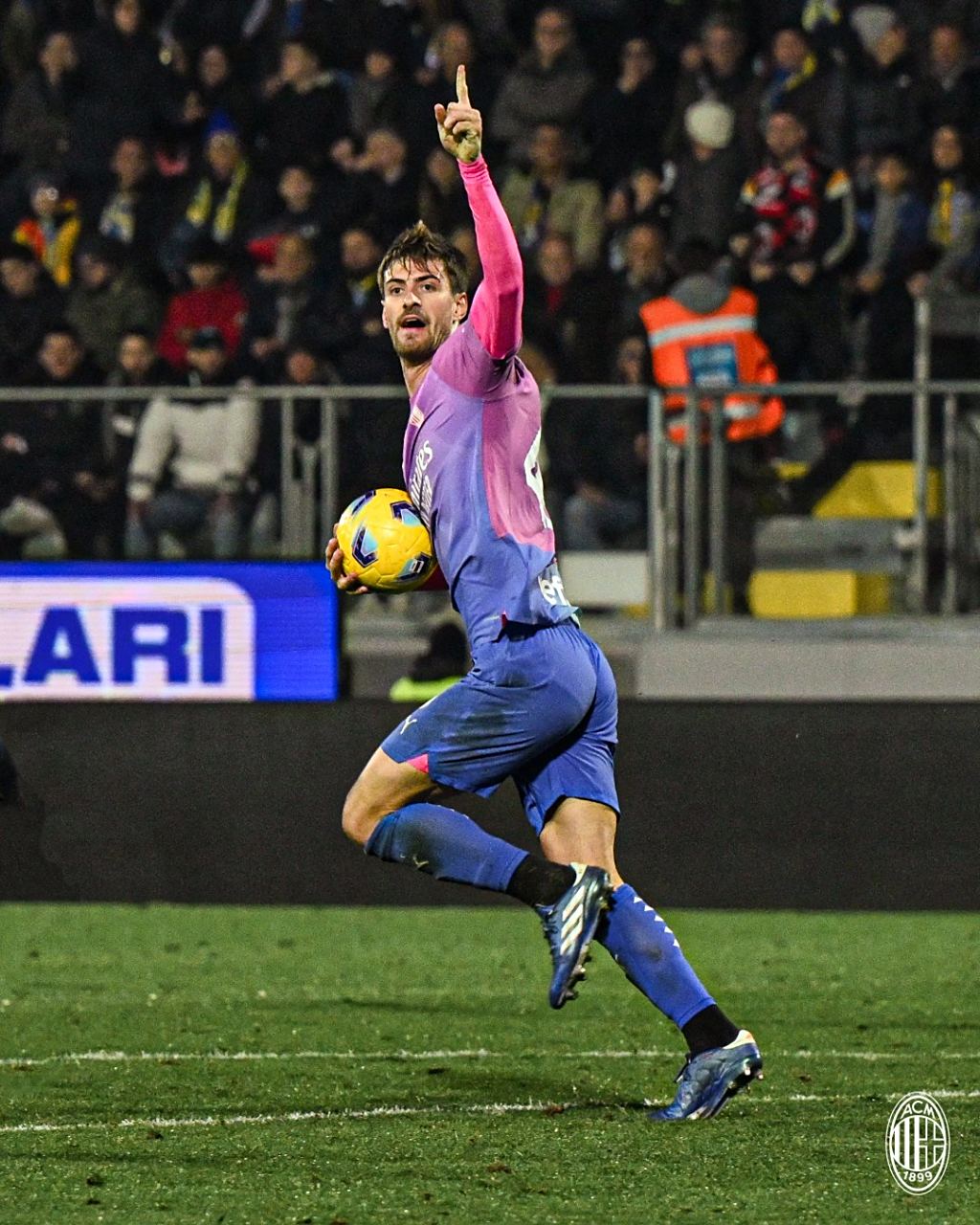 意甲球员过人(意甲球员过人怎么办) 意甲球员过人(意甲球员过人怎么办)